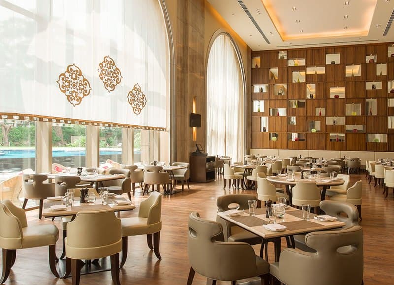 Radisson Blu Plaza Hotel Mysore 3