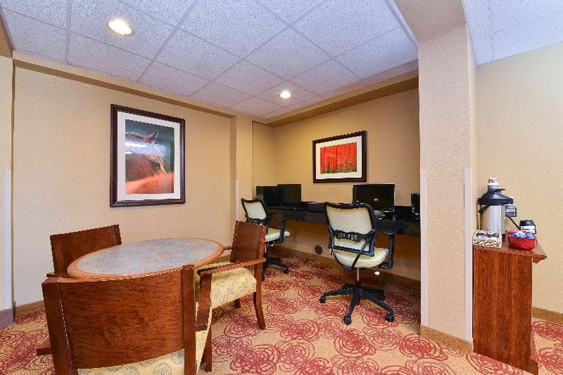 Surestay By Best Western Blackwell photo 1