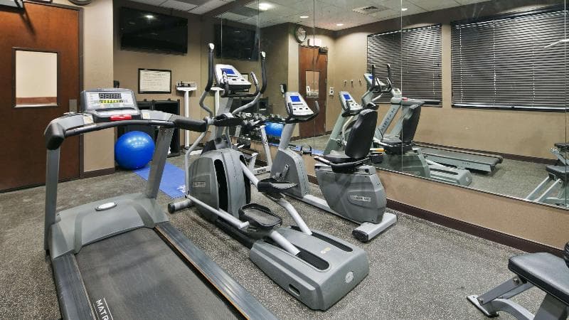 Best Western Plus Williston Hotel & Suites 2