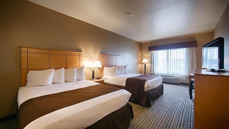 Best Western Shelby Inn & Suites 4