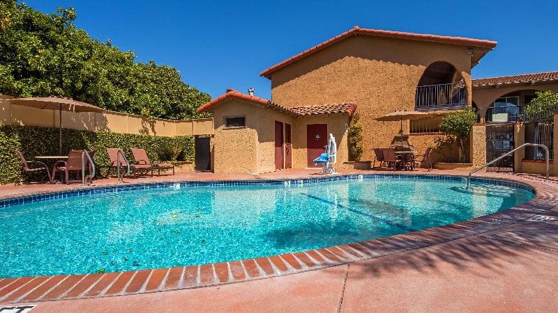 Best Western La Posada Motel 5