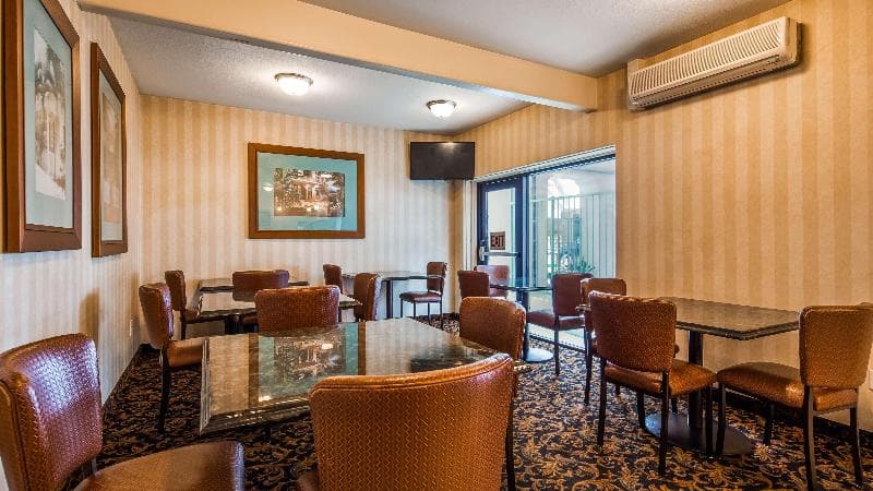 Casablanca Inn 3