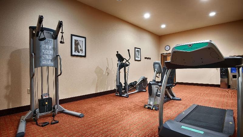 Best Western Plus Goliad Inn & Suites 2