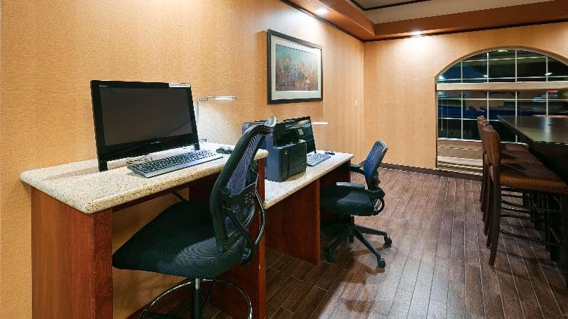 Best Western Plus Rama Inn & Suites photo 1