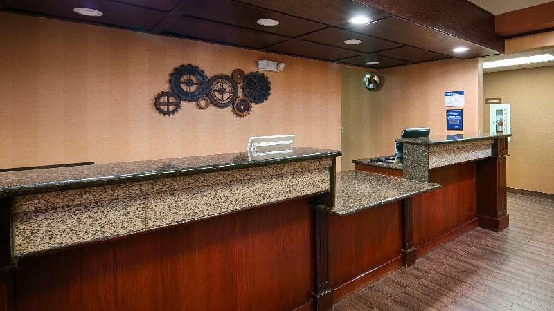 Best Western Plus Rama Inn & Suites 5