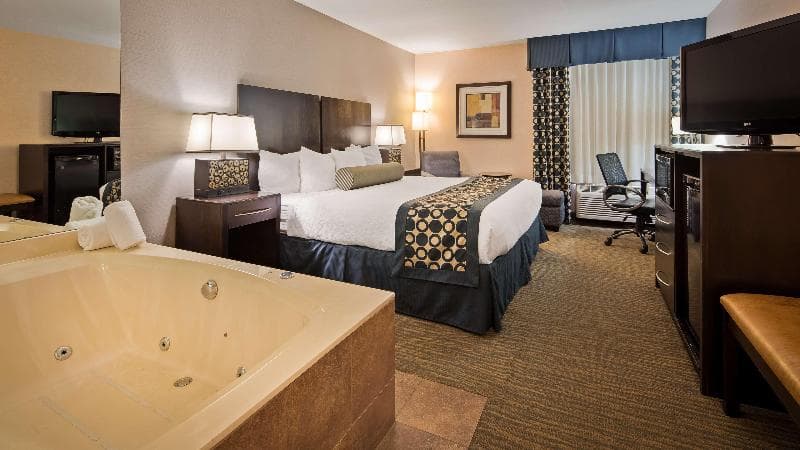 Best Western Plus Coldwater Hotel 3