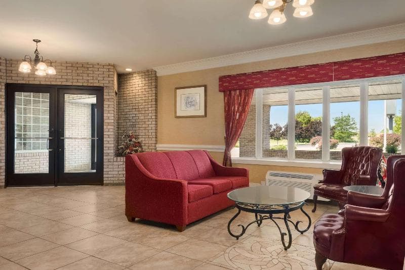 Days Inn By Wyndham Whitmore Lake 3