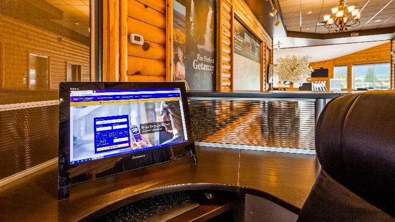 Best Western Plus NorWester Hotel & Conference Centre 1