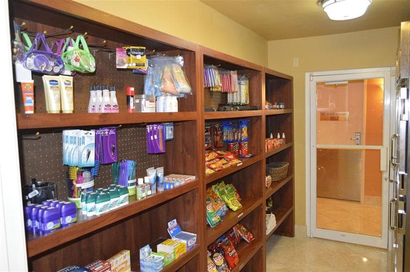 Best Western Plus Vermilion River Inn & Suites 1