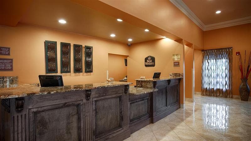 Best Western Plus Vermilion River Inn & Suites 5