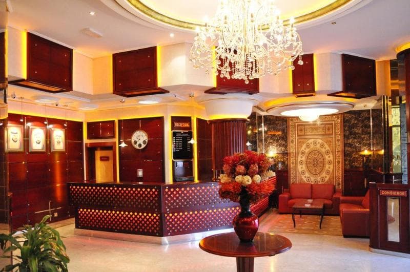 Strand Hotel 5