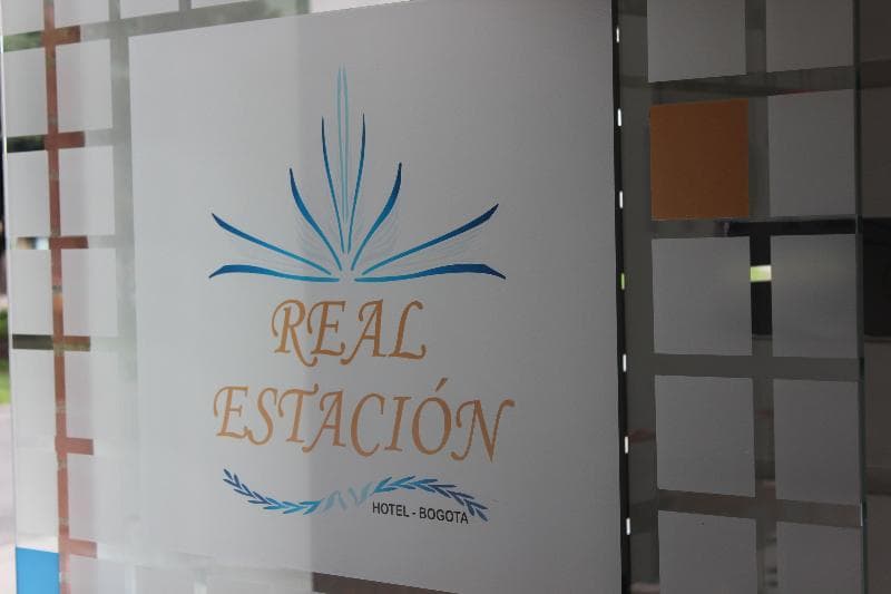 Real Estación 4