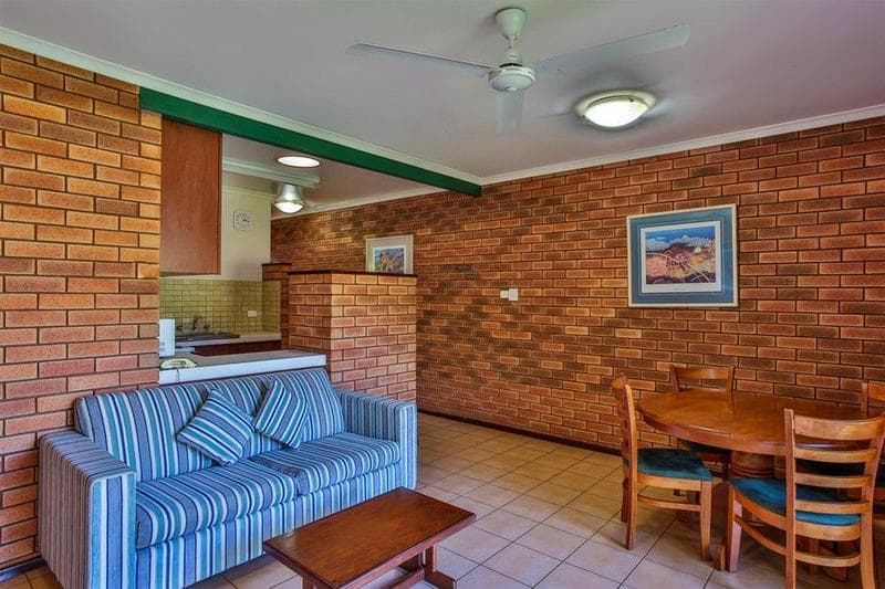 Bayside Holiday Apartments 4