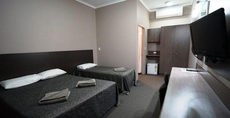 Bluestone Motor Inn photo 1