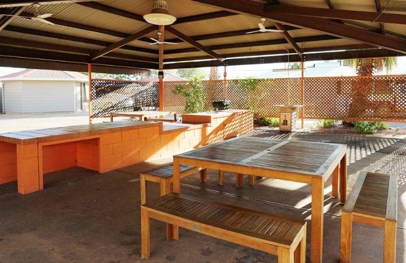Bluestone Motor Inn 3
