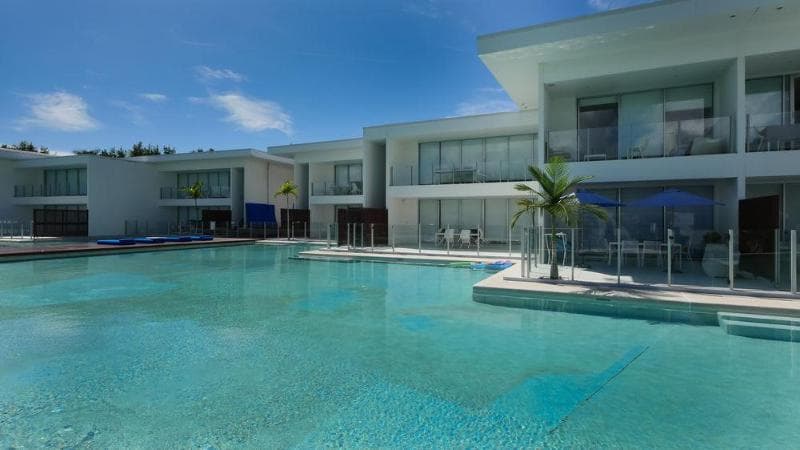 Pool Port Douglas 3