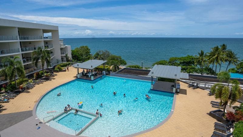 Vue Trinity Beach 5