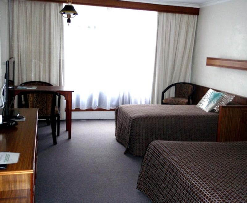 Westcoaster Motel 5
