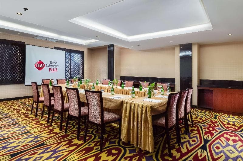 Best Western Plus Makassar Beach photo 1
