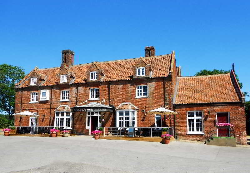 Kings Head Hotel main