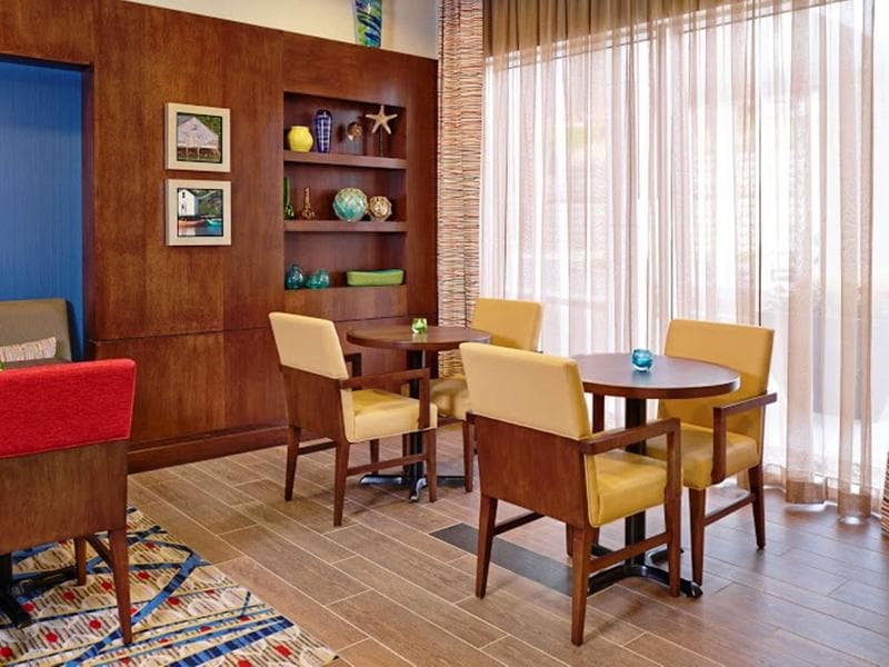 Hampton Inn by Hilton Halifax Downtown 4