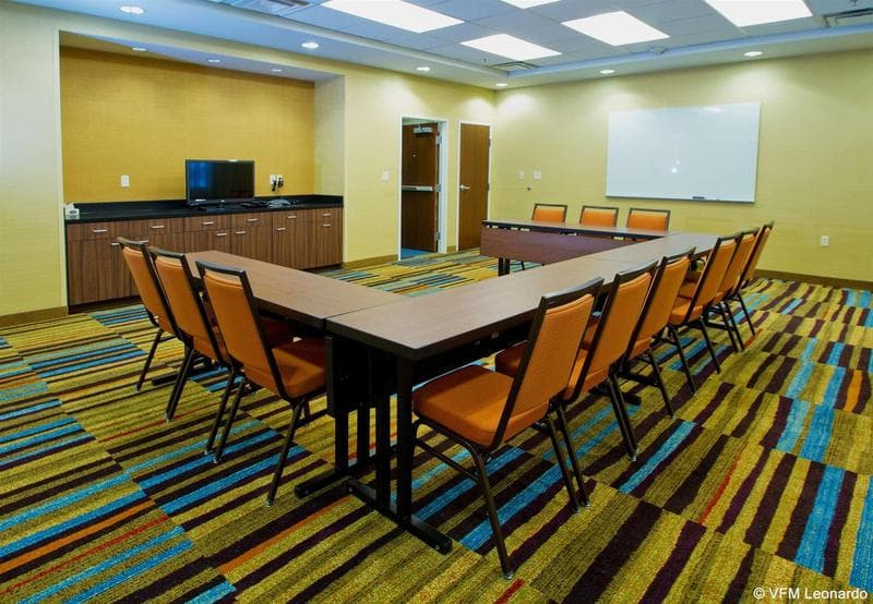Fairfield Inn & Suites St. Louis West/Wentzville 2