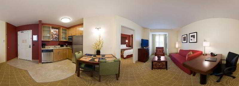 Residence Inn Chicago Midway 5