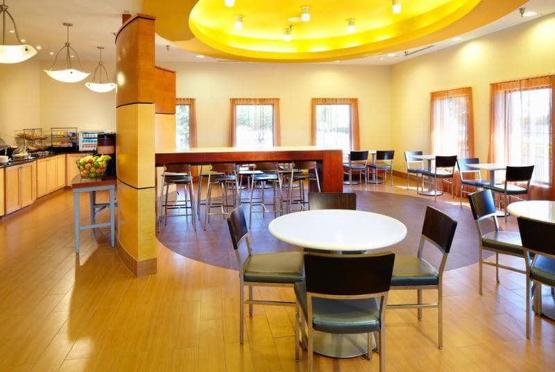 Springhill Suites Des Moines West 5