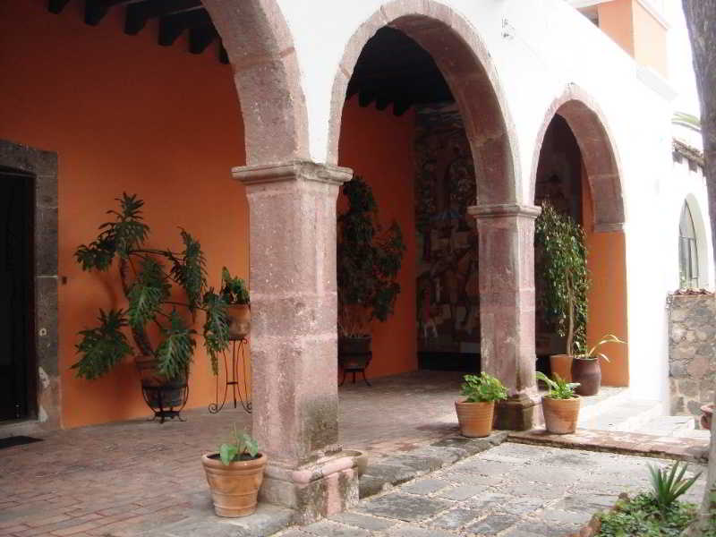 Rancho El Atascadero main