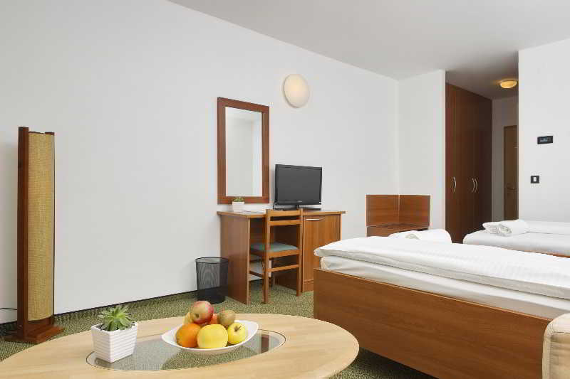 Hotel Terme Jezercica 5
