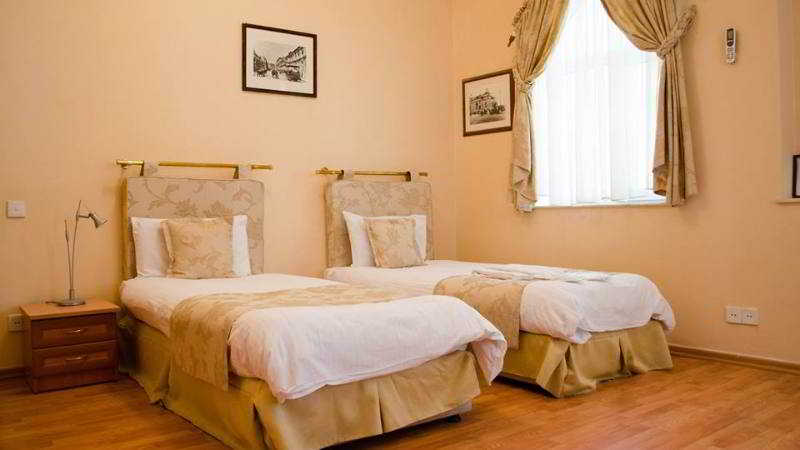Old City Inn 5