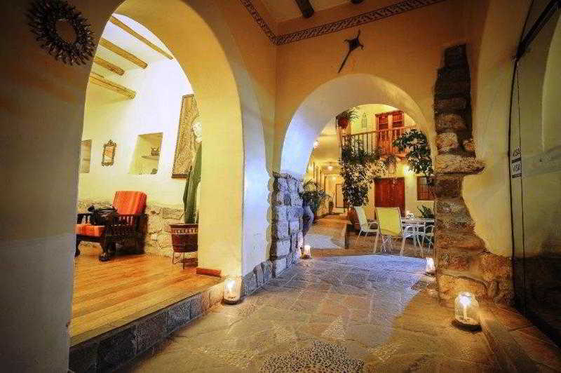 Apu Huascaran Hostal 3