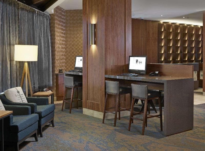DoubleTree by Hilton Hotel & Conference Centre Regina 1