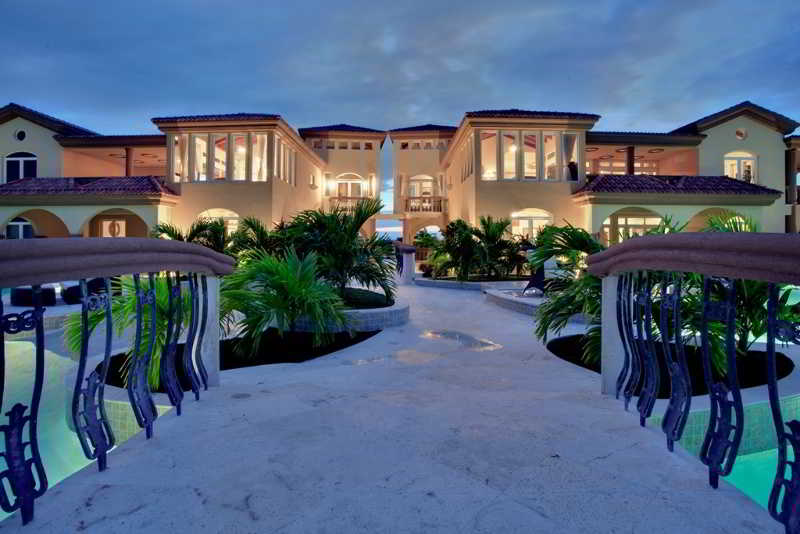 Belizean Cove Estates 5