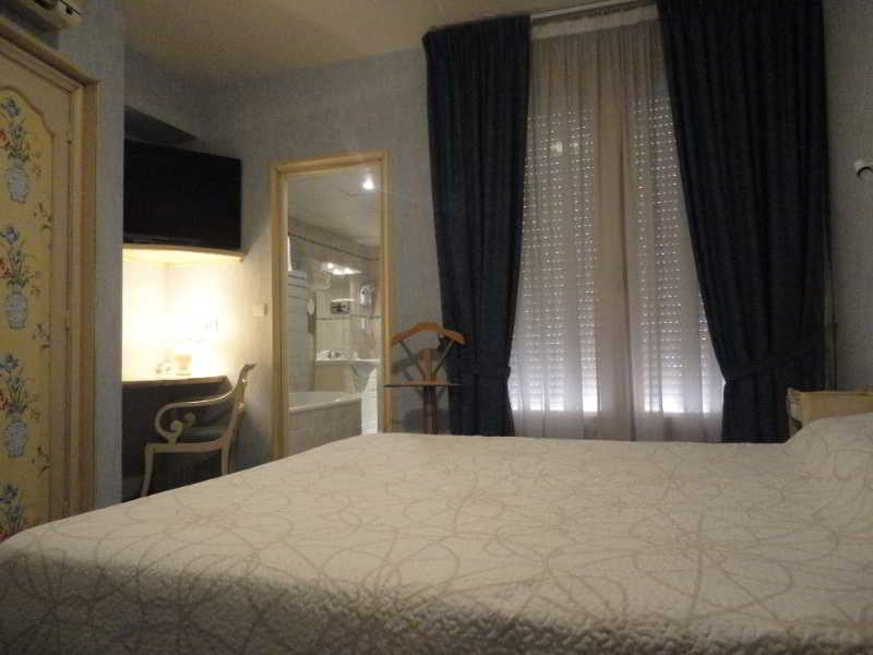 Hotel Chiffre 2
