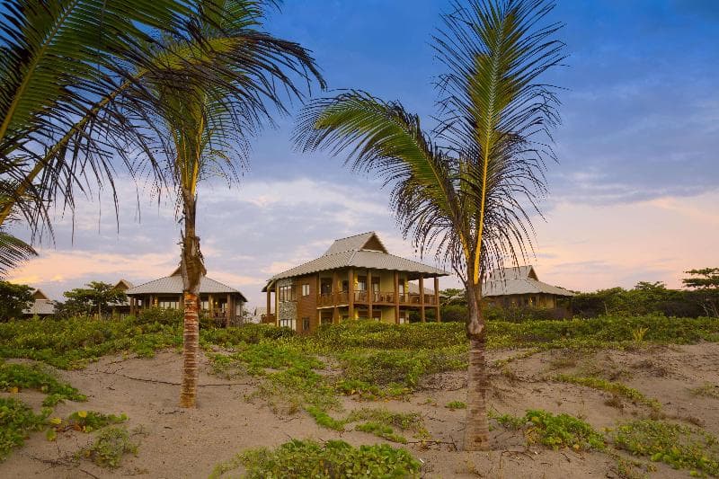 Indura Beach & Golf Resort Curio Collection by Hilton photo 1