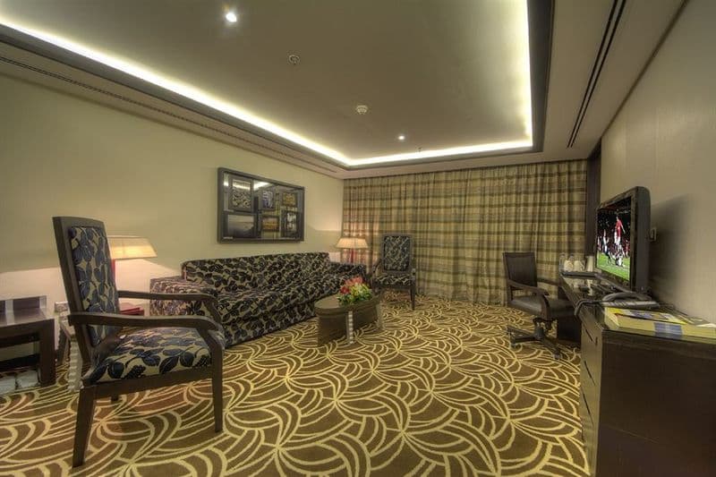 Raintree Rolla Hotel 5