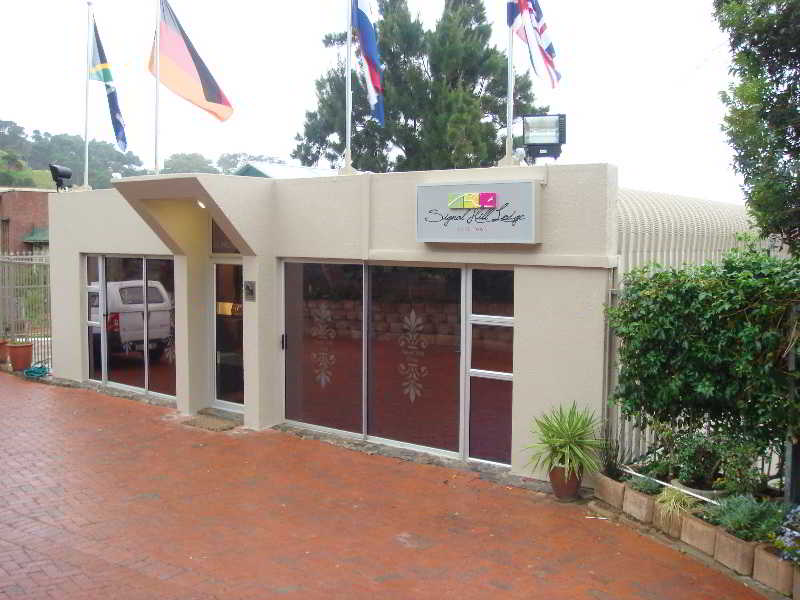 Signal Hill Lodge (Adults Only) 4