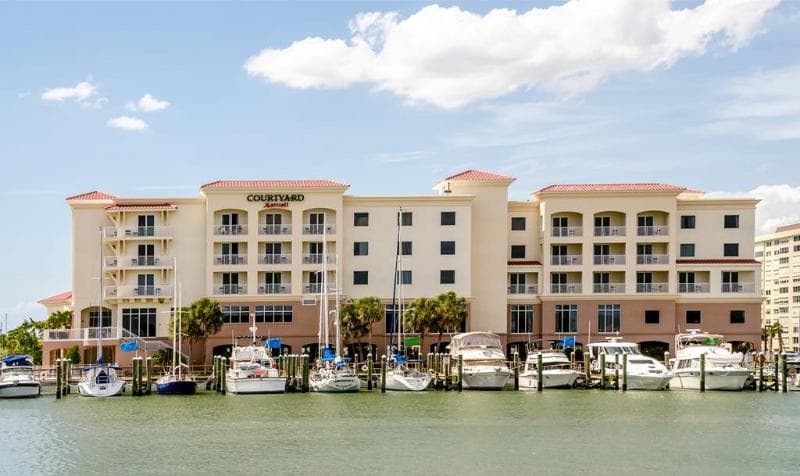 Courtyard St. Petersburg Clearwater/Madeira Beach 2