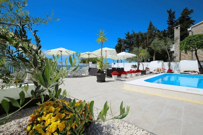 Villa Triana-Adults Only main