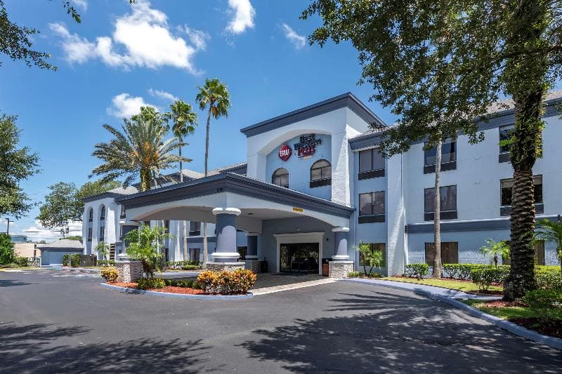 Best Western Plus Orlando East- UCF Area 3