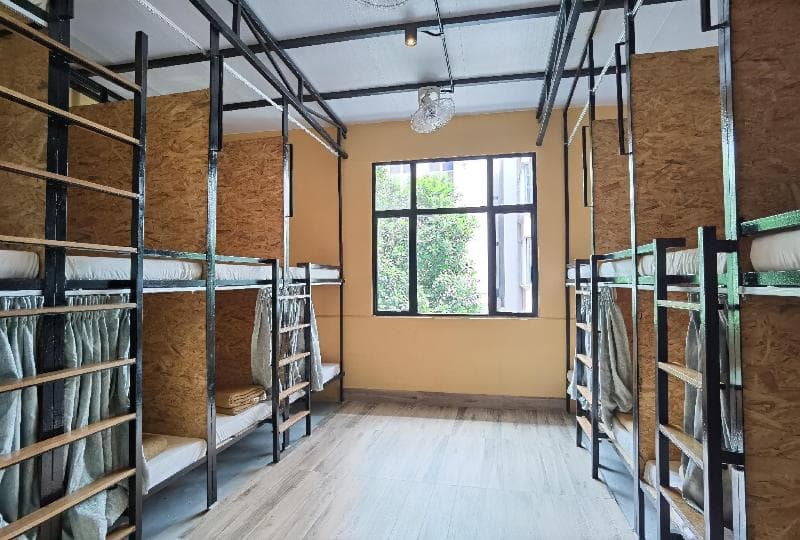Leo Leisure Hotel 3