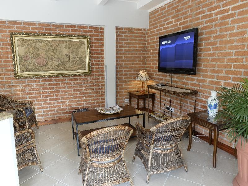 Hotel Colonial Plaza 4