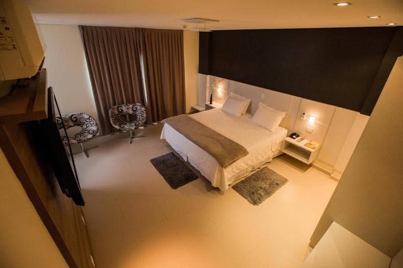 Golden Plaza Hotel 2