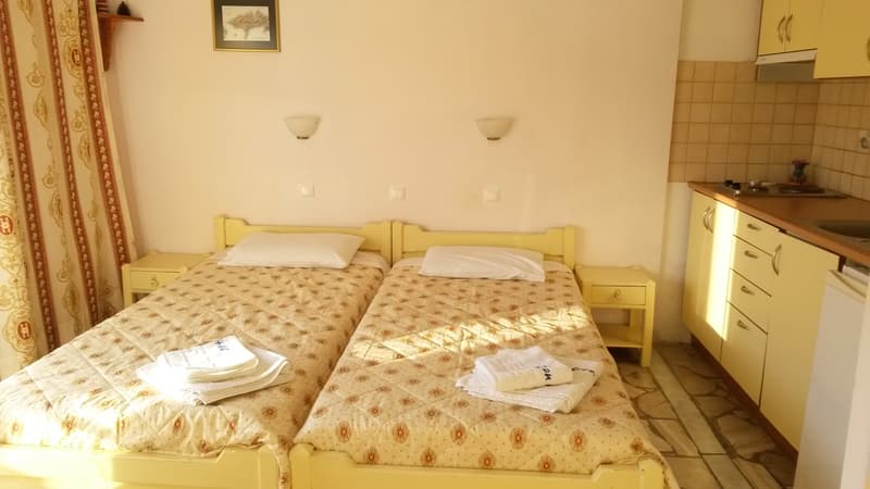 Green Hill Studios & Apartments photo 1
