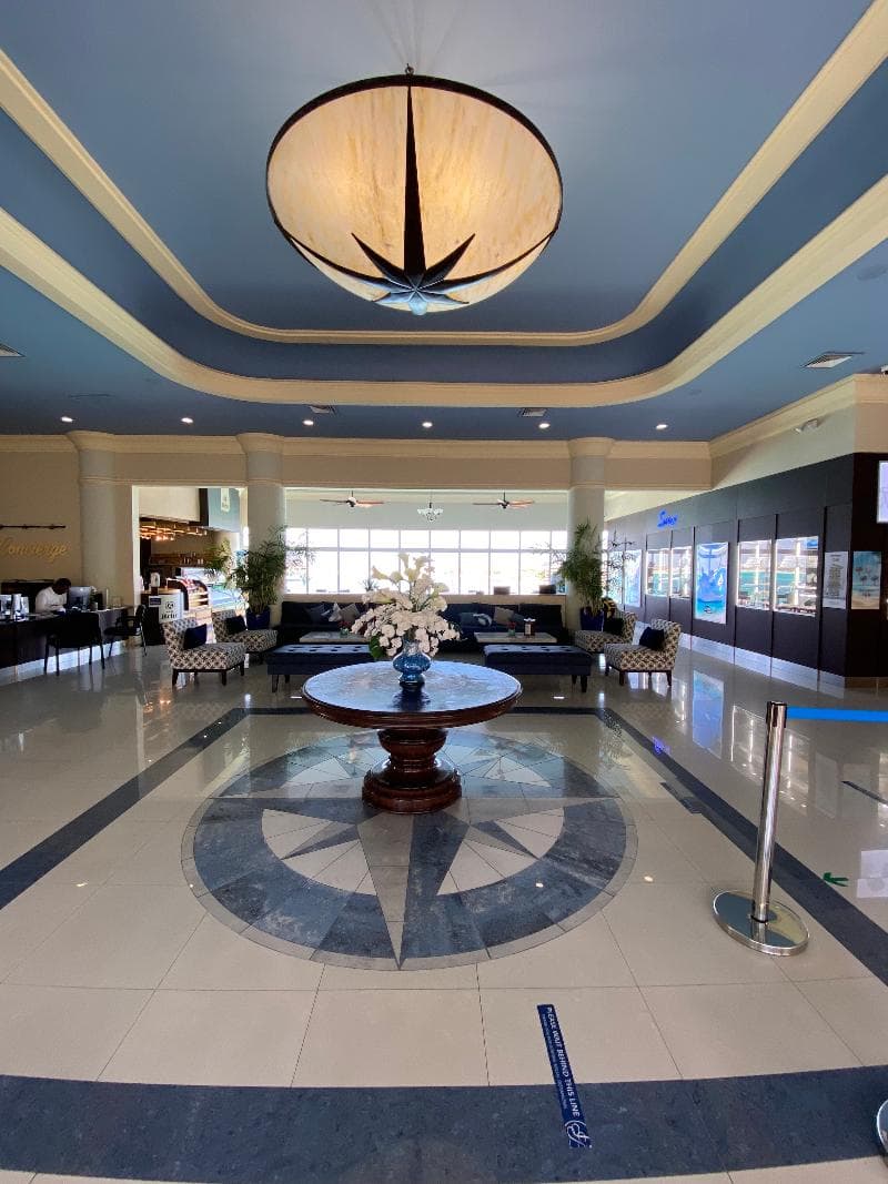 Simpson Bay Resort, Marina & Spa 3