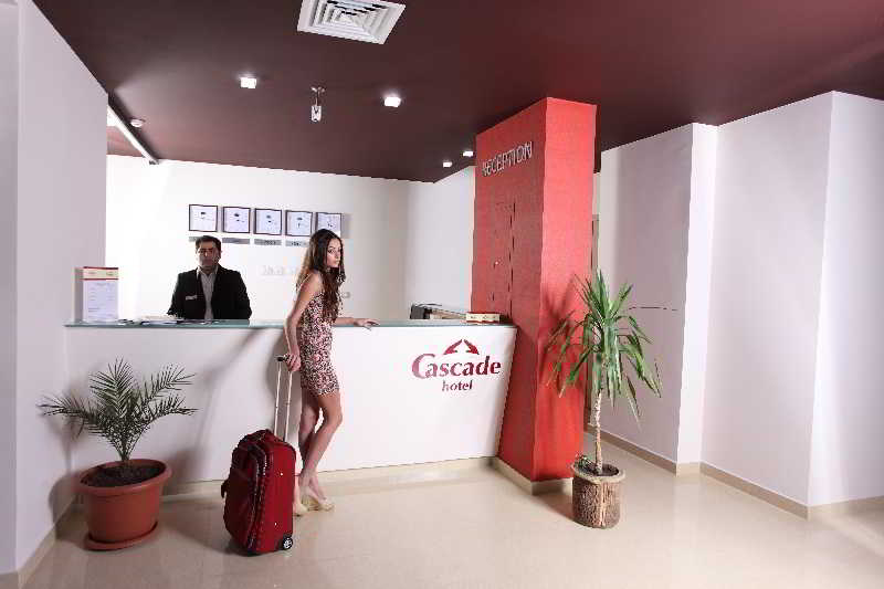 Cascade Hotel 3