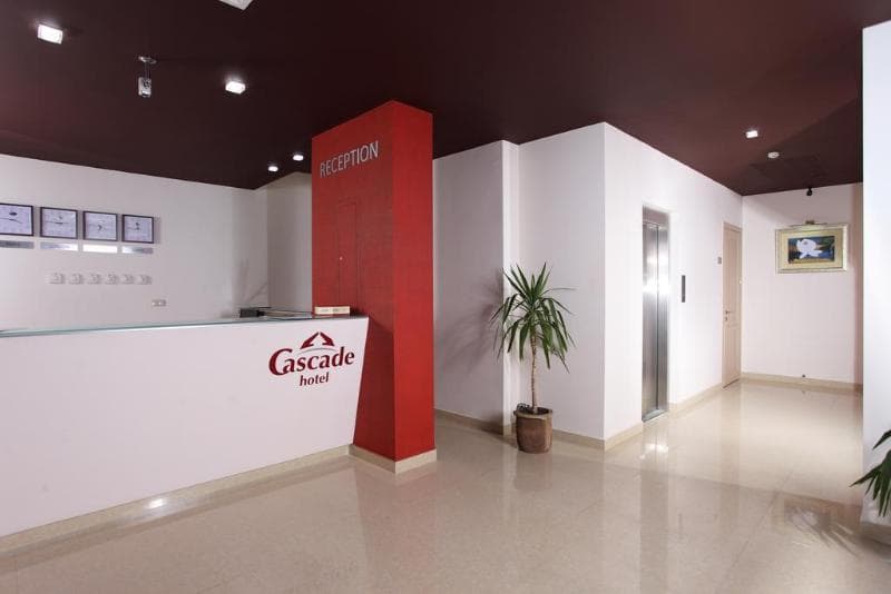 Cascade Hotel 2