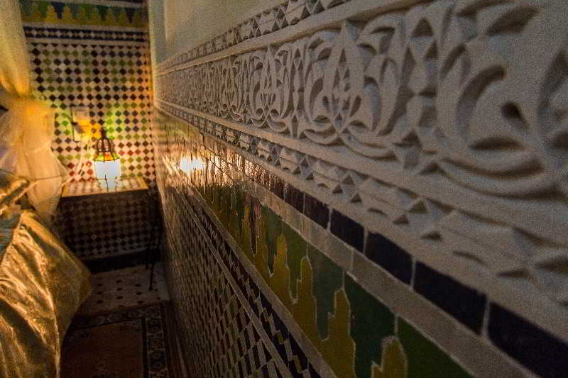 Riad Taryana 5