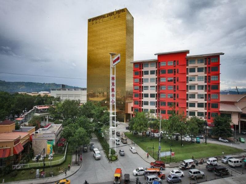 Limketkai Luxe Hotel 4